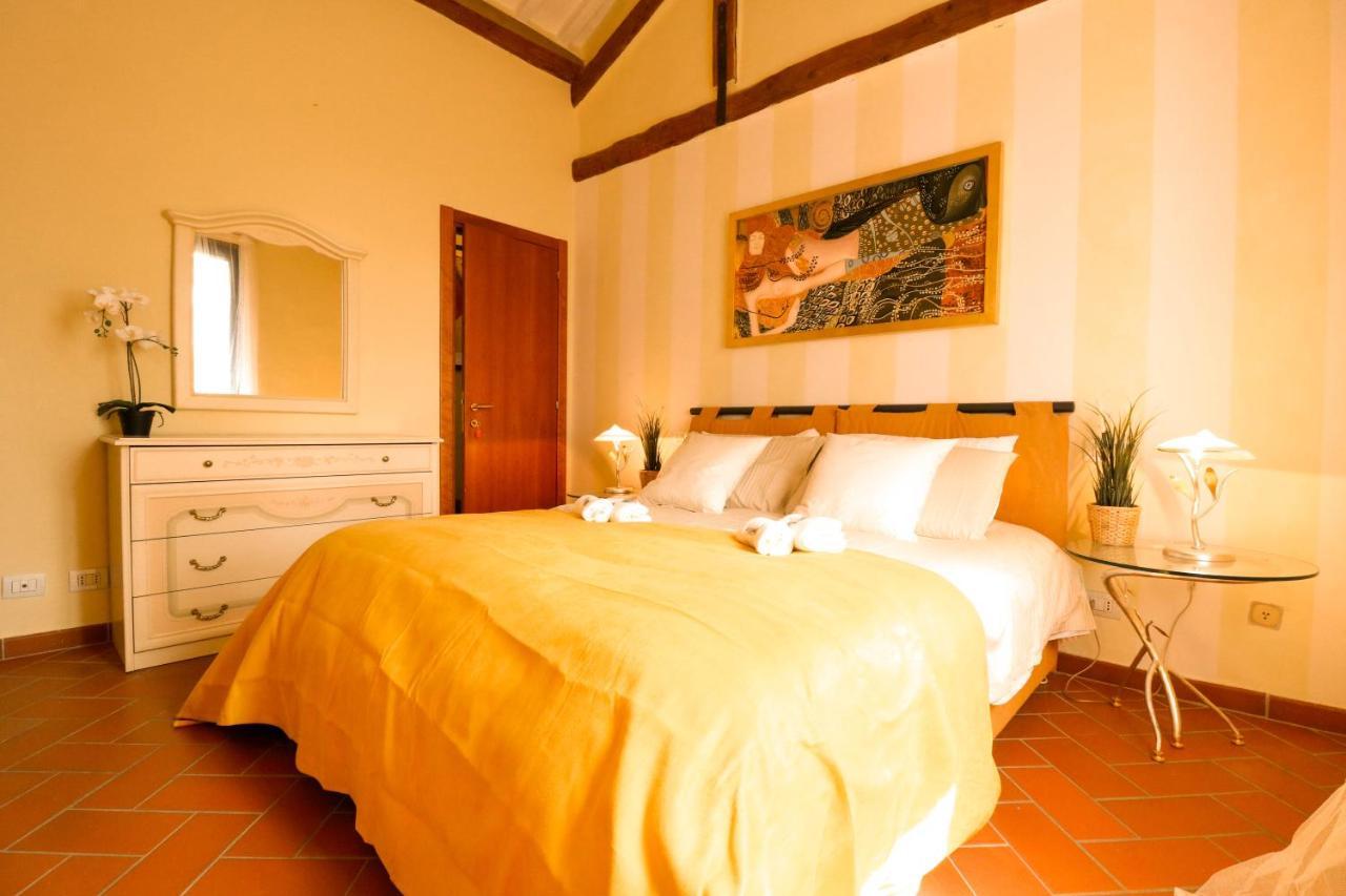 Casale Val D' Orcia- Relax E Lusso In Piscina Villa Torrita di Siena Ngoại thất bức ảnh