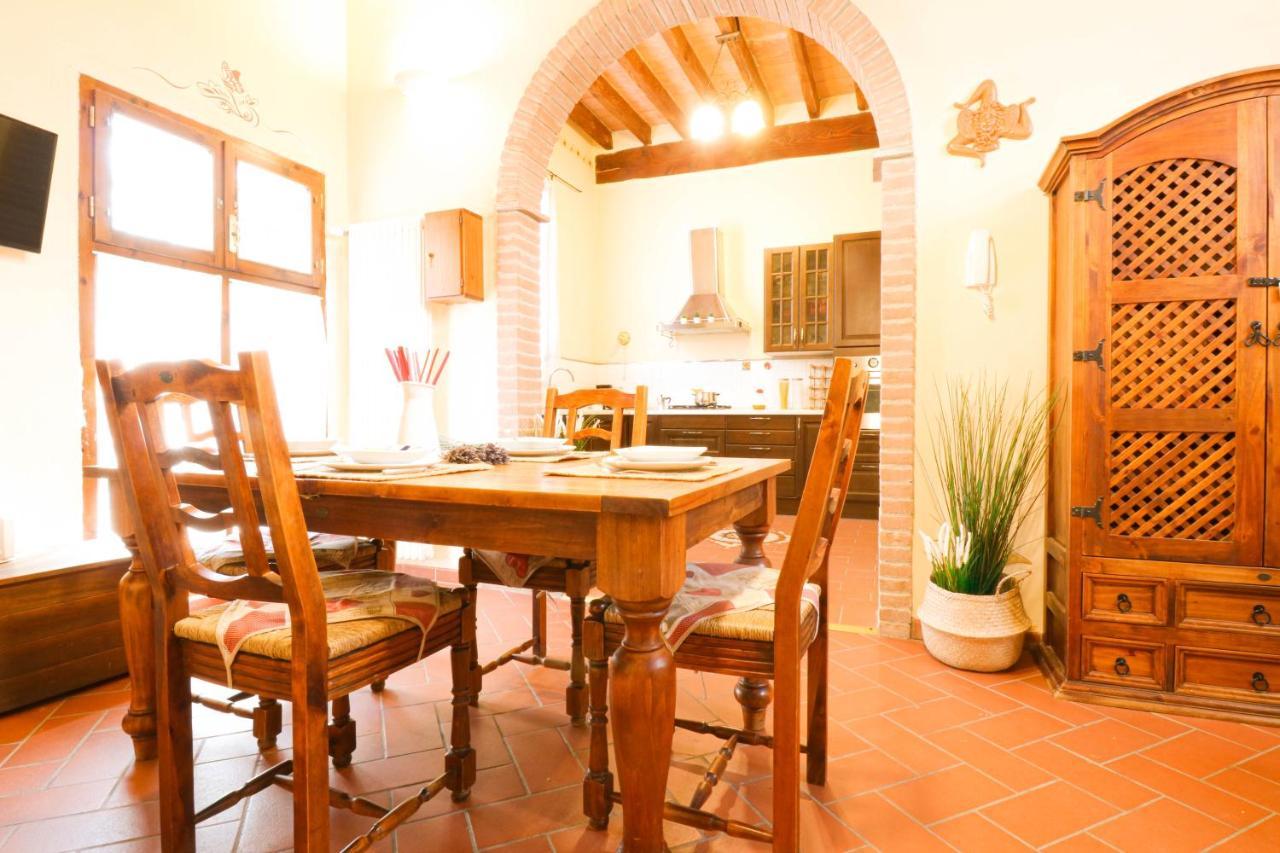 Casale Val D' Orcia- Relax E Lusso In Piscina Villa Torrita di Siena Ngoại thất bức ảnh